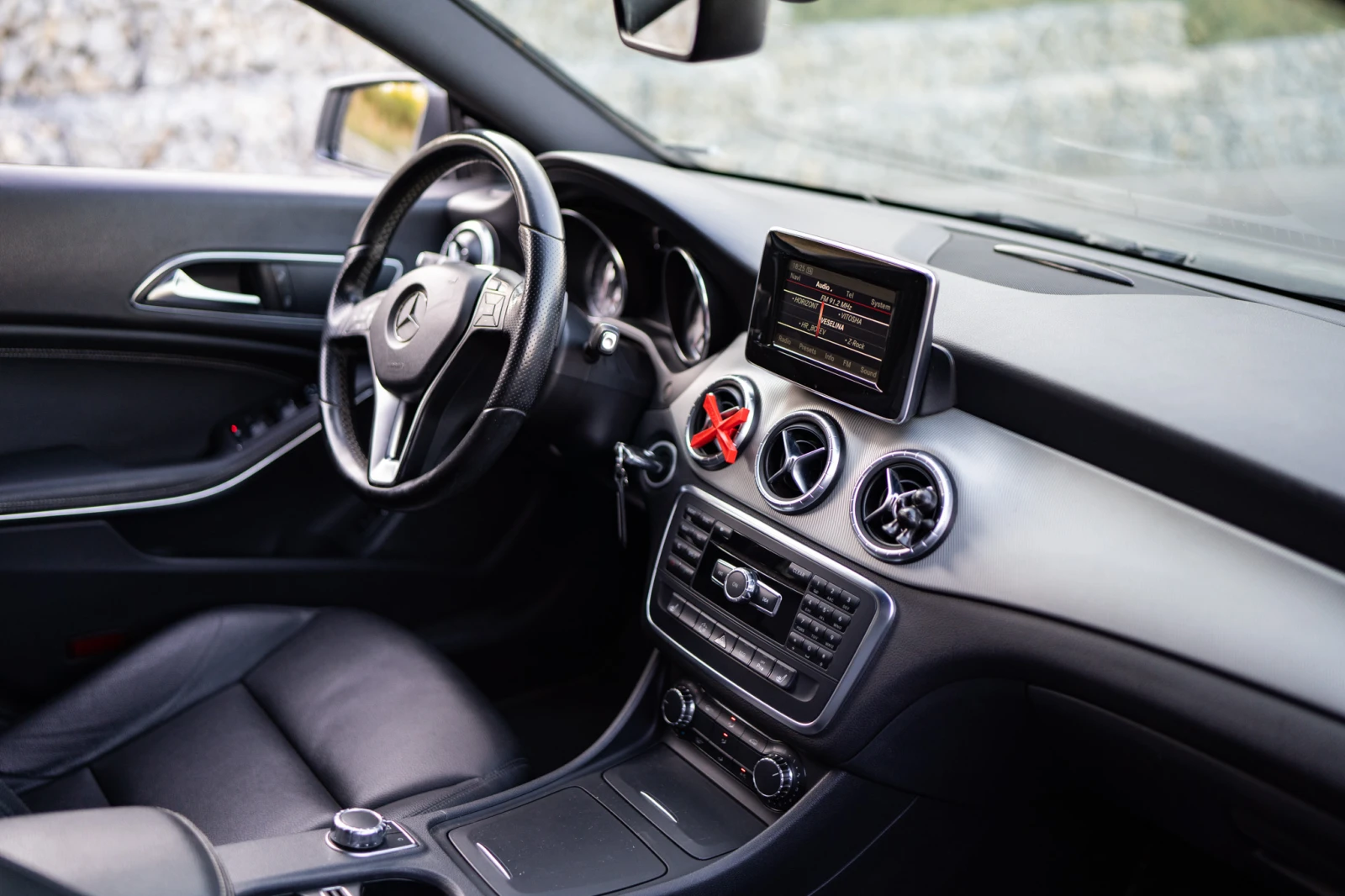 Mercedes-Benz CLA 200 | Mobile.bg   15