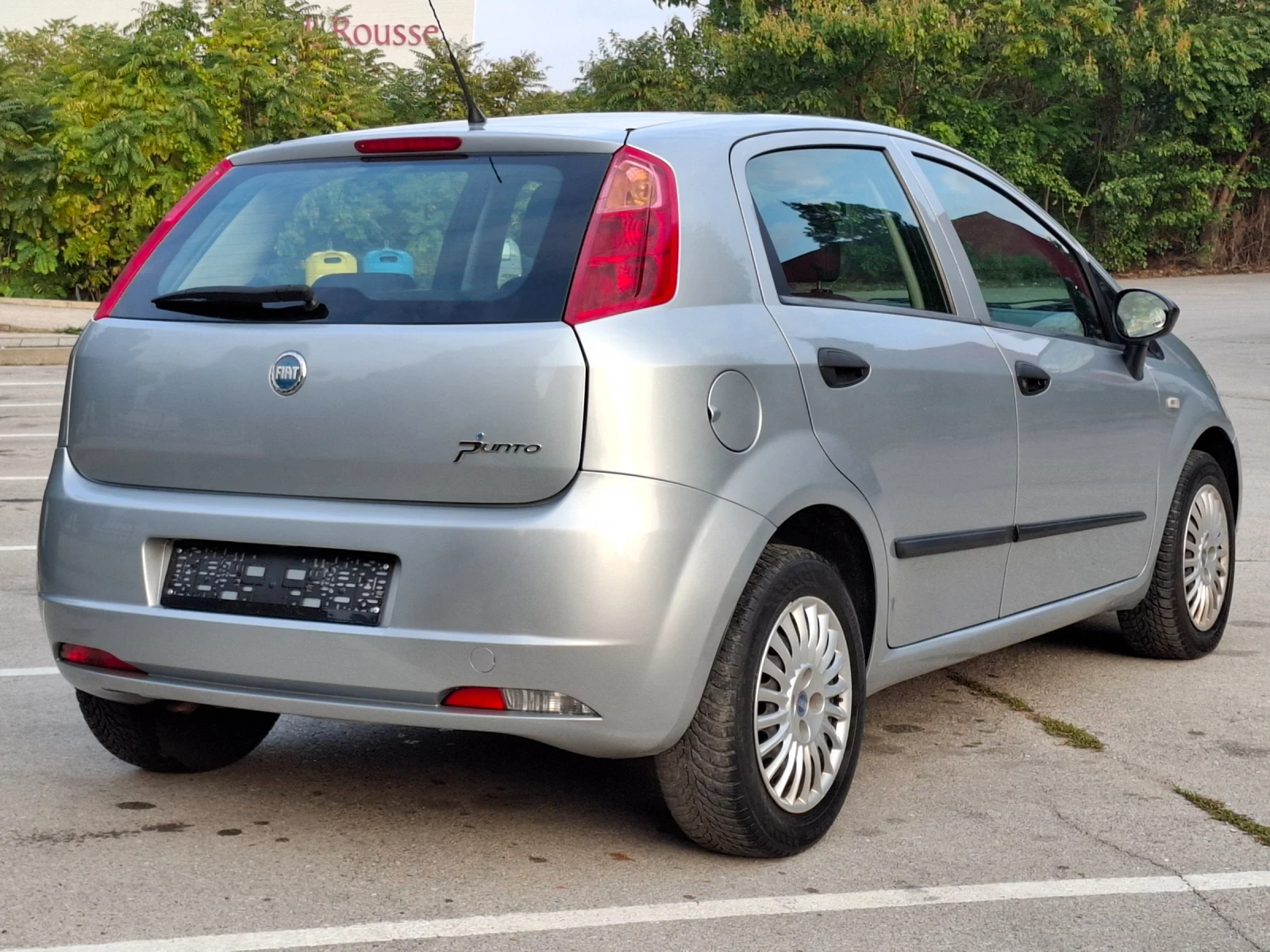 Fiat Punto 1.4i 75hp * КЛИМАТИК * EURO 4 * ЛИЗИНГ *  - изображение 6