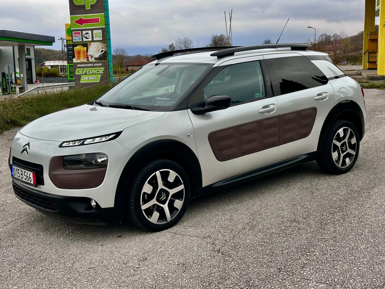 Citroen C4 Cactus 1.6 HDi 2014 168 хил.км. Бяла Перла ТОП СЪСТОЯНИЕ - изображение 3