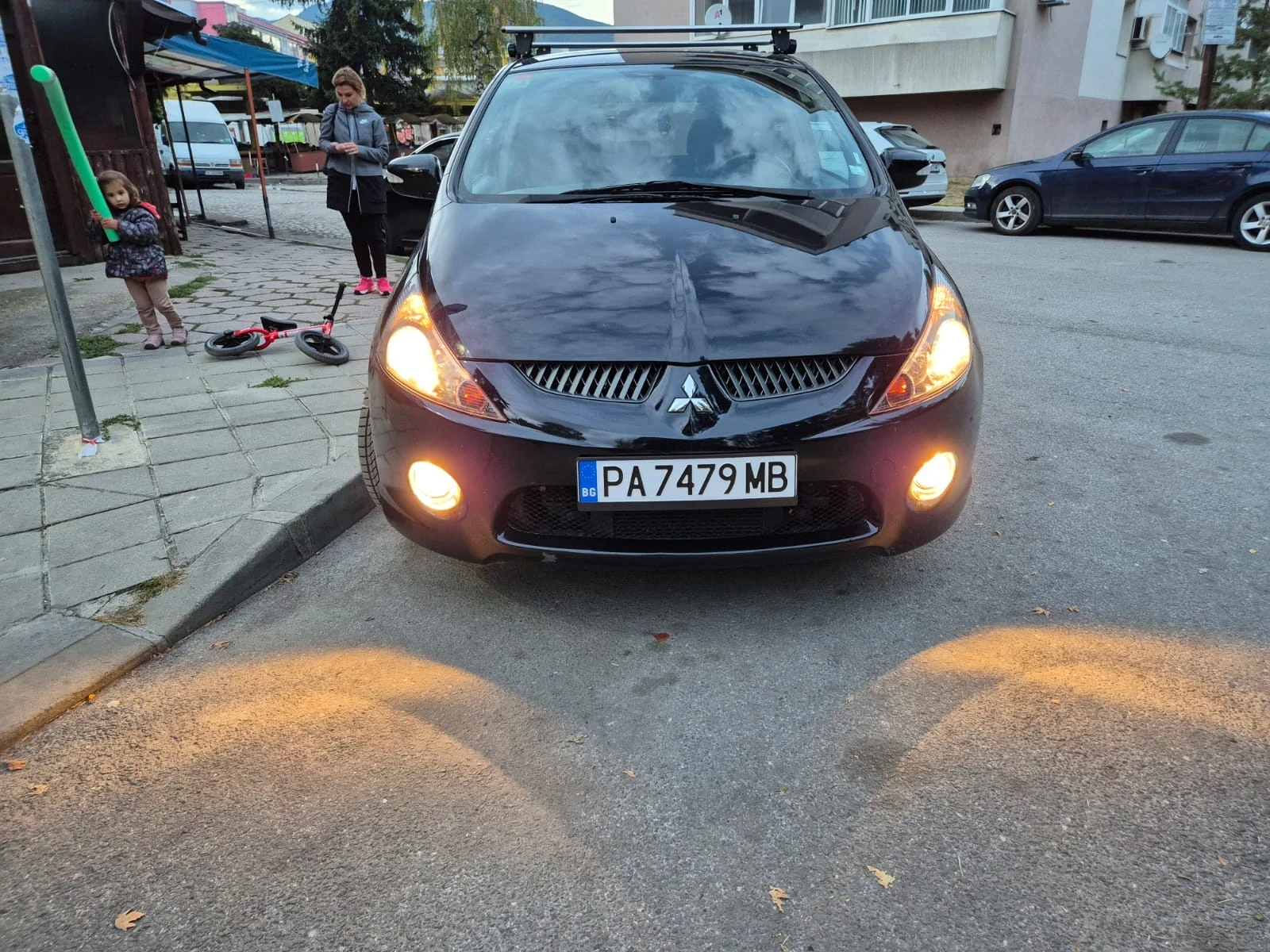 Mitsubishi Grandis | Mobile.bg � ����������� 1