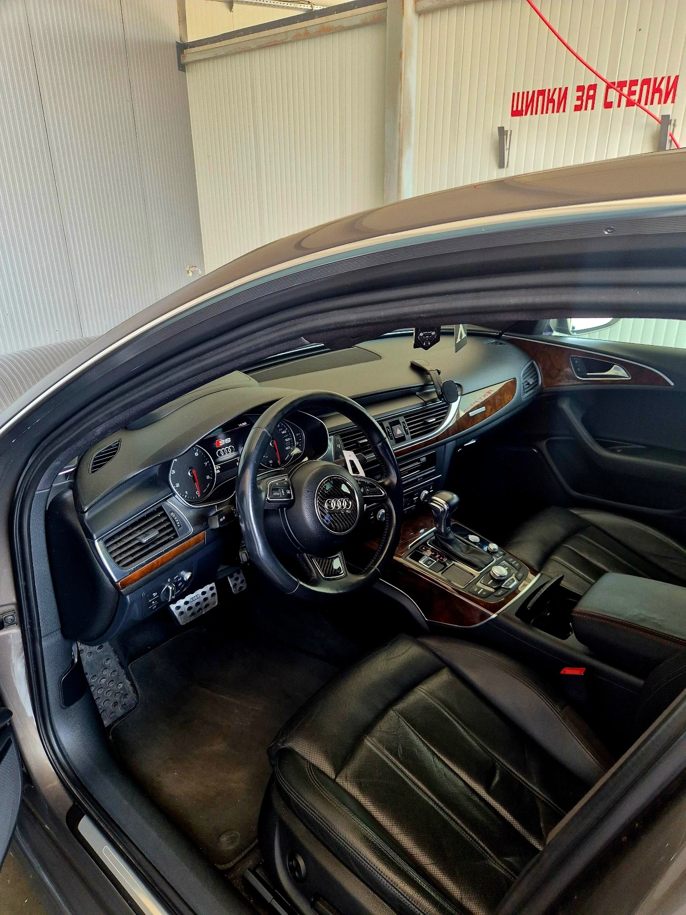 Audi A6 TFSI - изображение 4