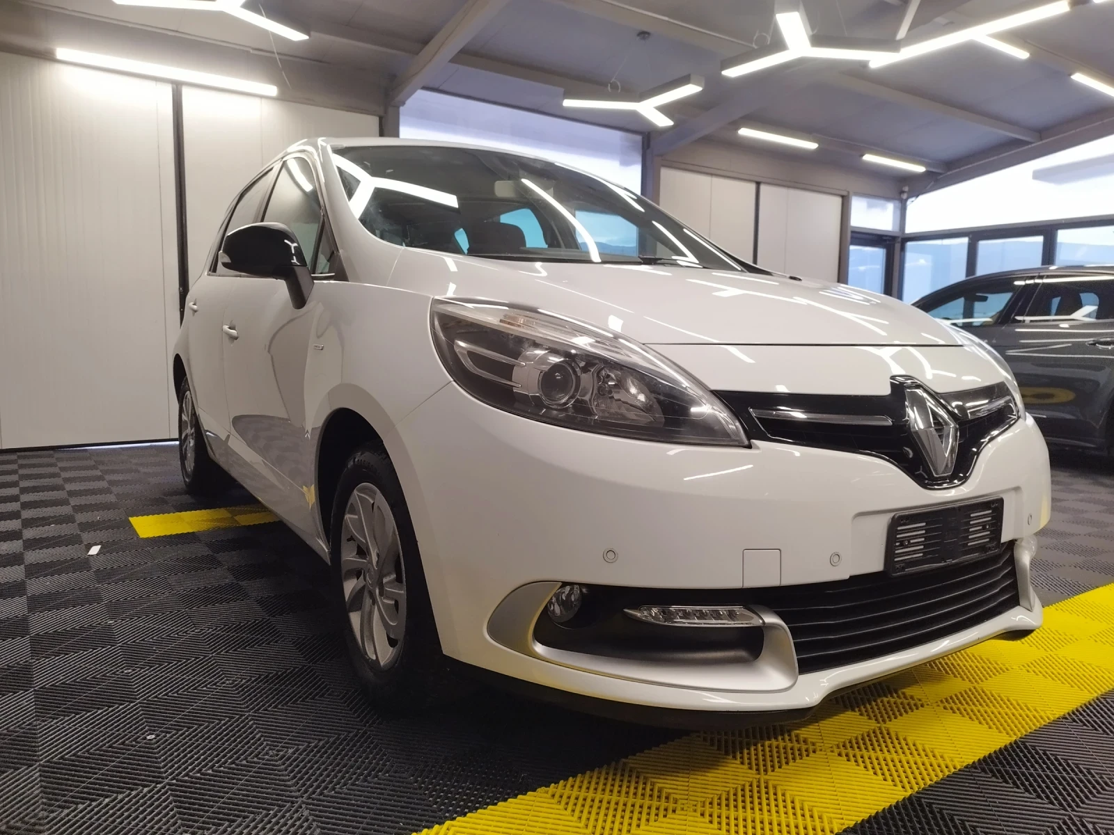 Renault Scenic 1.5dci X-MODE - изображение 5