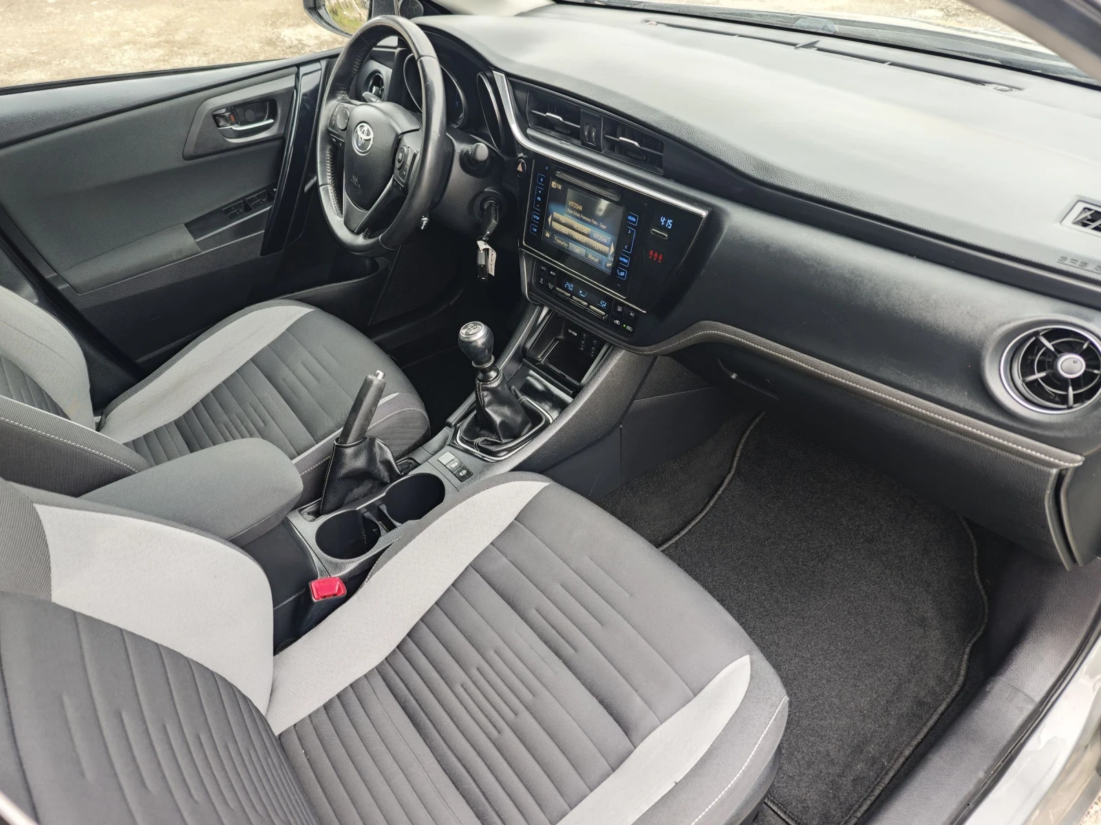 Toyota Auris 1.6 EXCLUSIVE  | Mobile.bg � ����������� 16