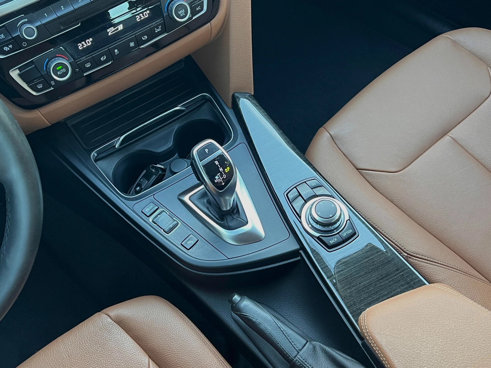 BMW 320 d xDrive Facelift ПРОЧЕТИ ОПИСАНИЕТО - изображение 10