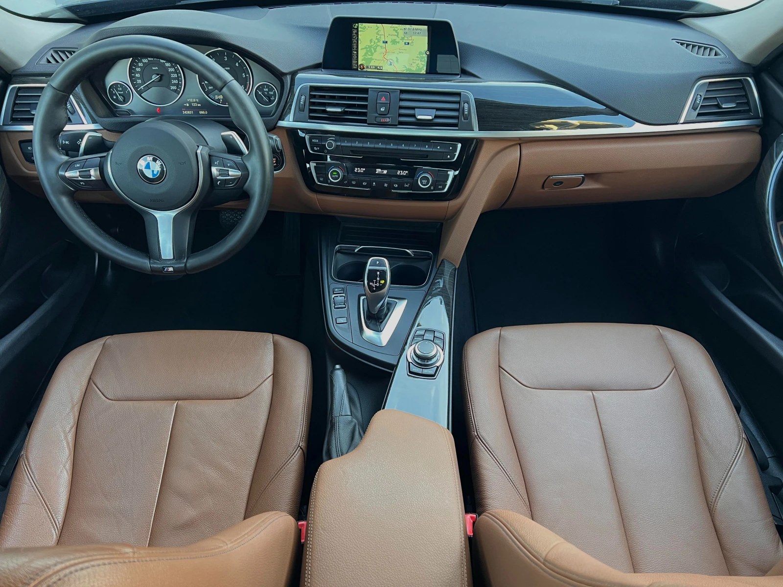 BMW 320 d xDrive Facelift ПРОЧЕТИ ОПИСАНИЕТО - изображение 7