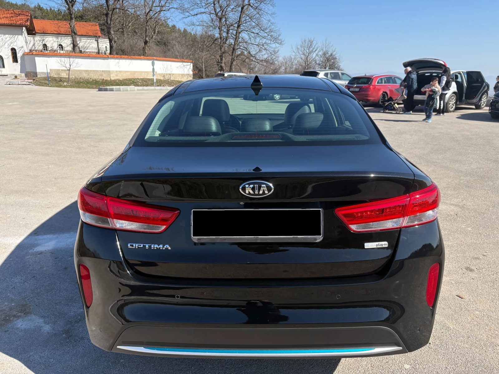 Kia Optima, снимка 6 - Автомобили и джипове - 53846135