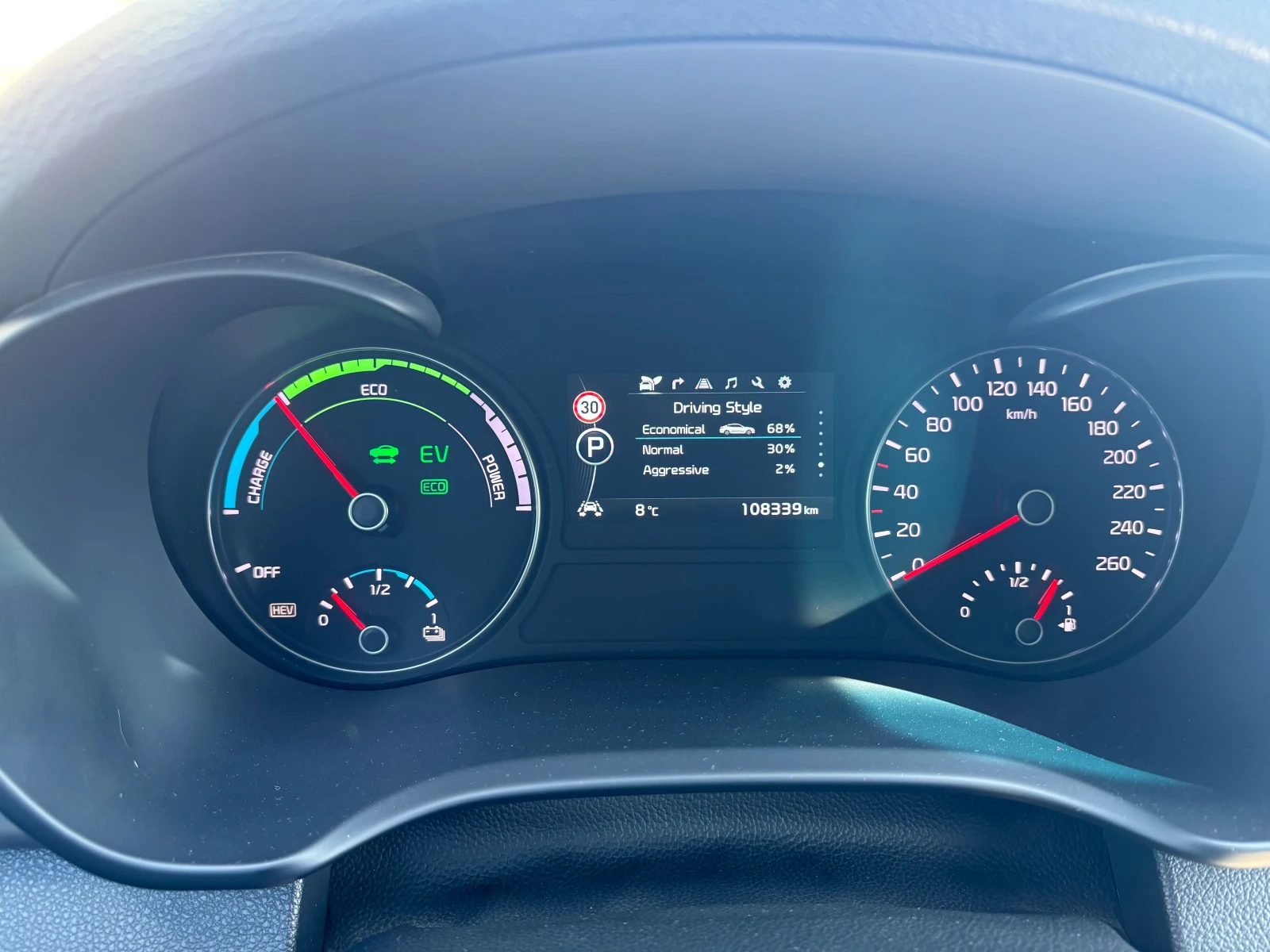 Kia Optima, снимка 16 - Автомобили и джипове - 53846135