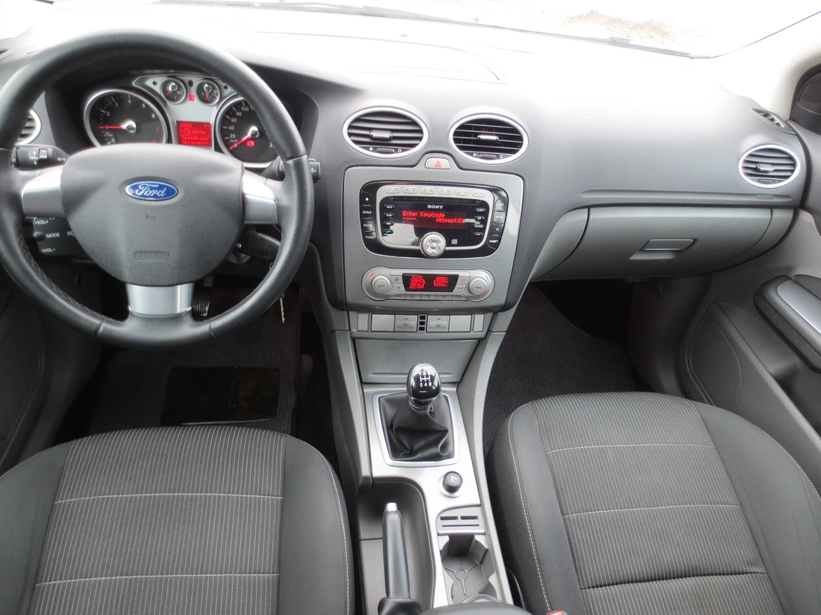 Ford Focus 1.6 i  | Mobile.bg � ����������� 14