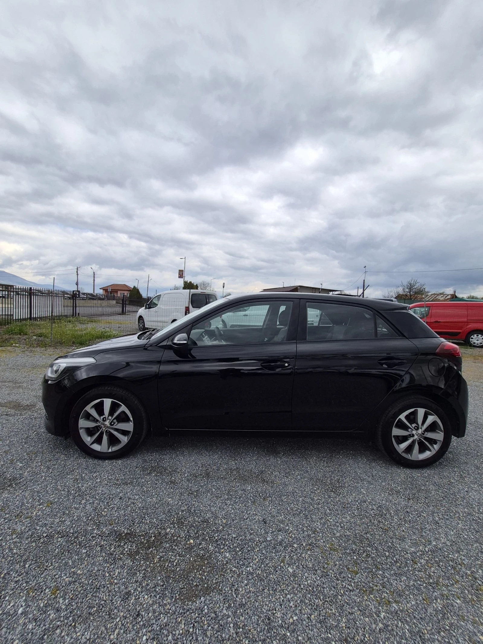 Hyundai I20 1.4 Crdi  Evro 6, снимка 8 - Автомобили и джипове - 54166047