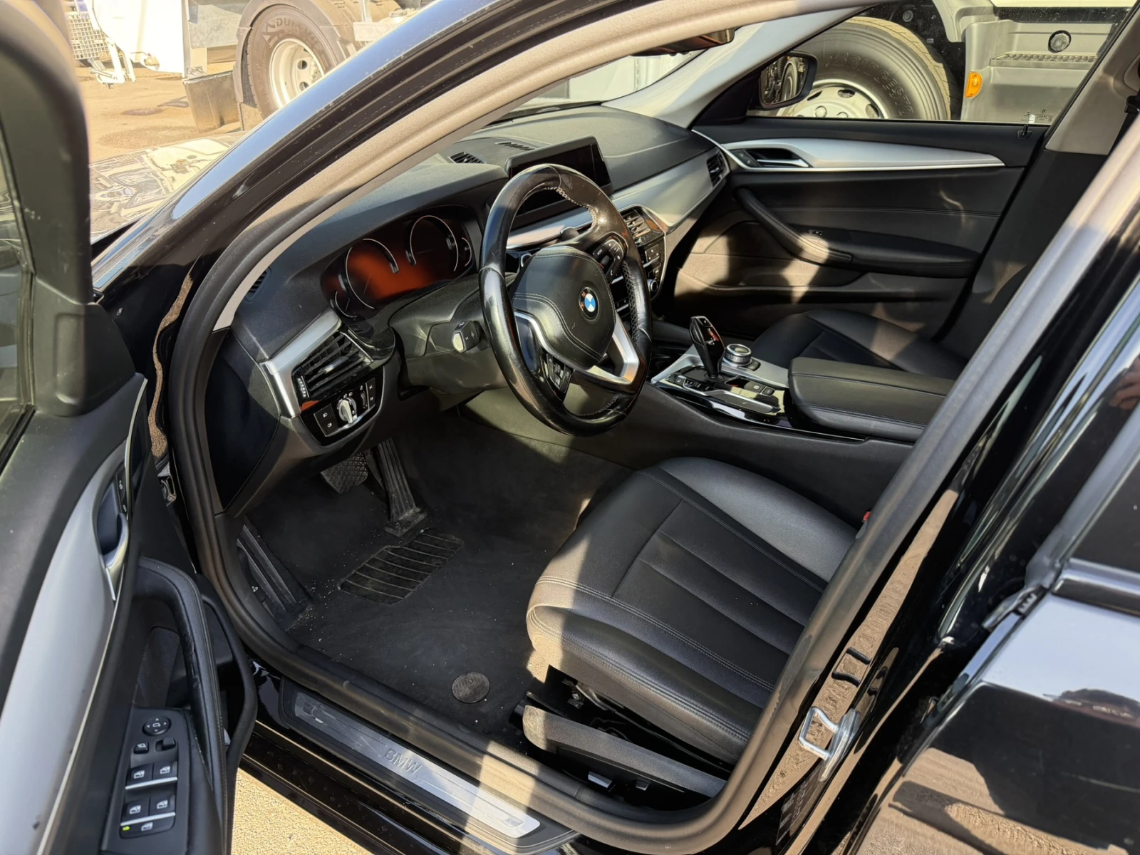 BMW 520 d, снимка 12 - Автомобили и джипове - 54227920