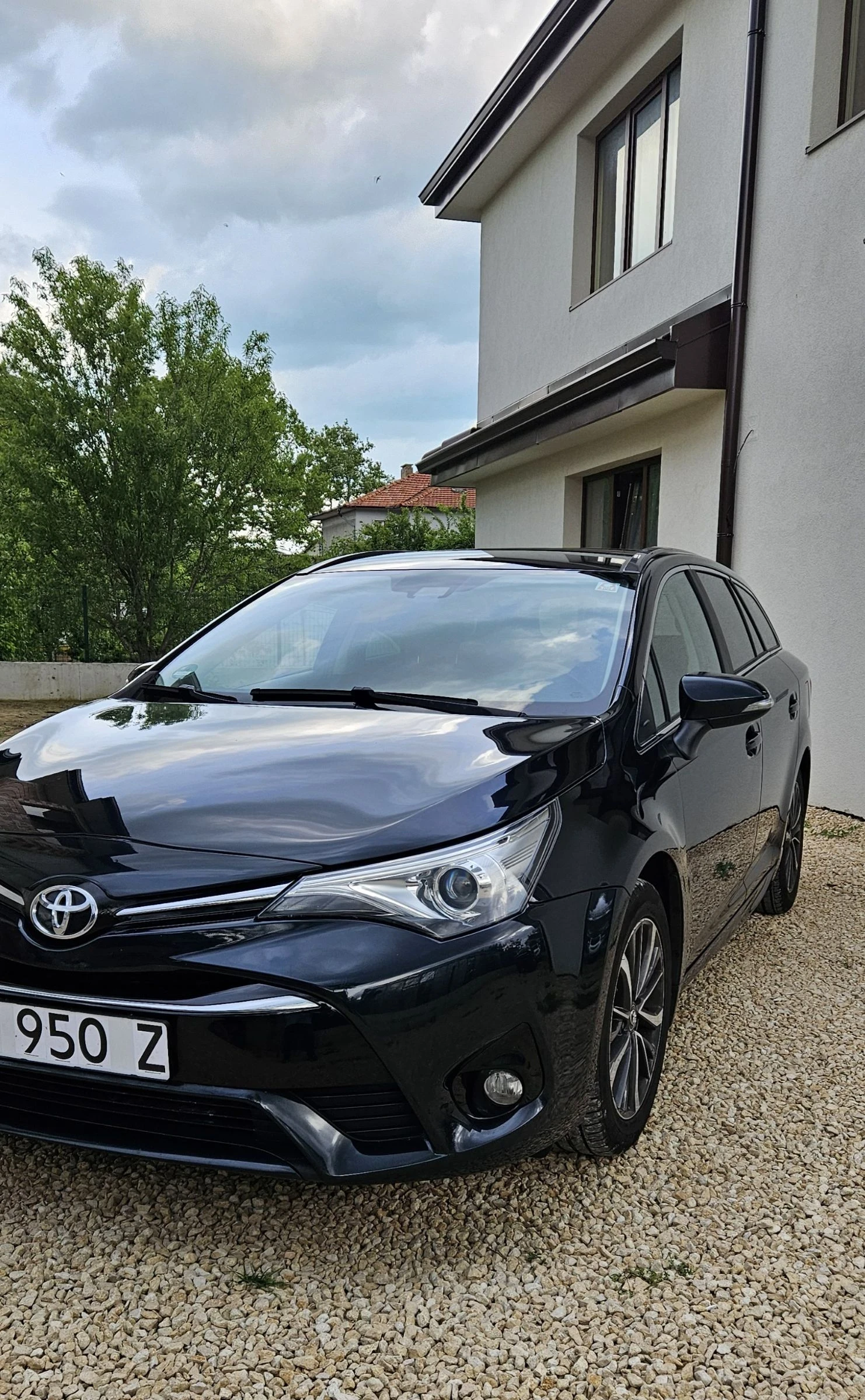 Toyota Avensis 1.8 VVT-i 147ks, снимка 2 - Автомобили и джипове - 54636077