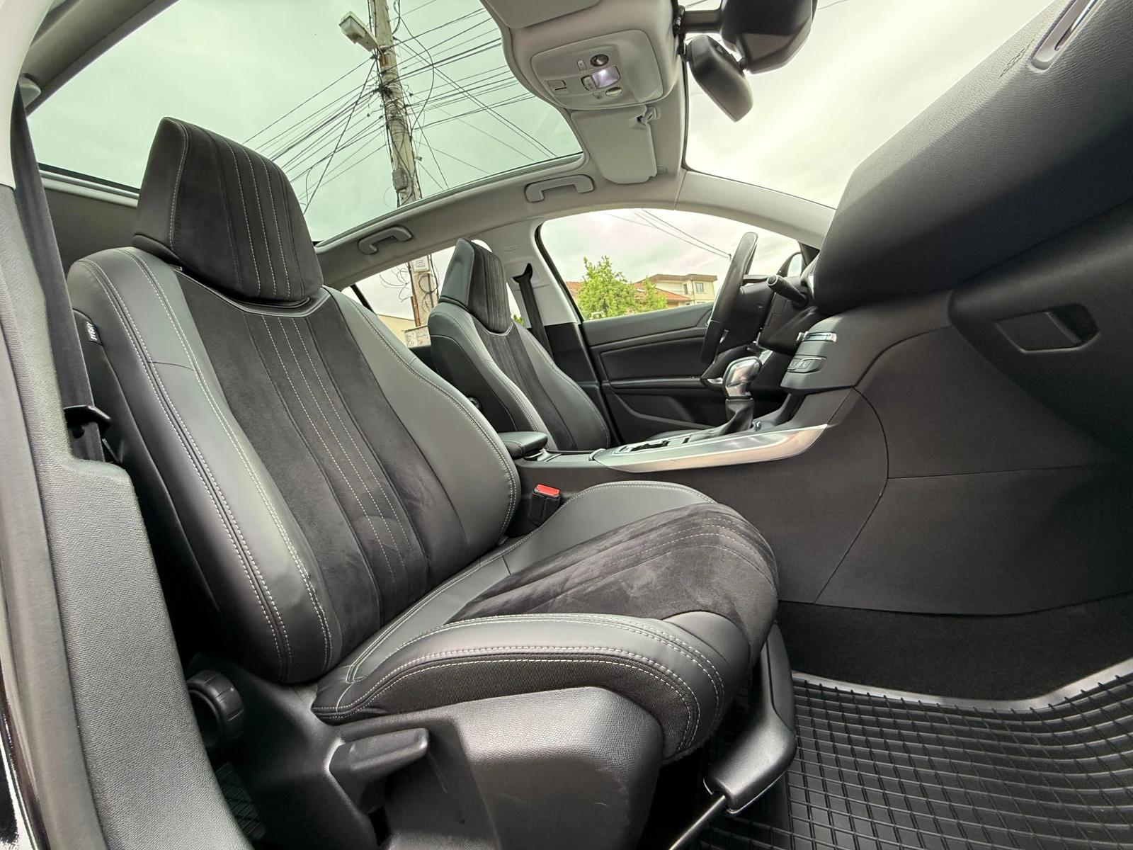 Peugeot 308 /Allure/-2.0HDI-AVTOMAT-ШВЕЙЦАРИЯ, снимка 14 - Автомобили и джипове - 54452918