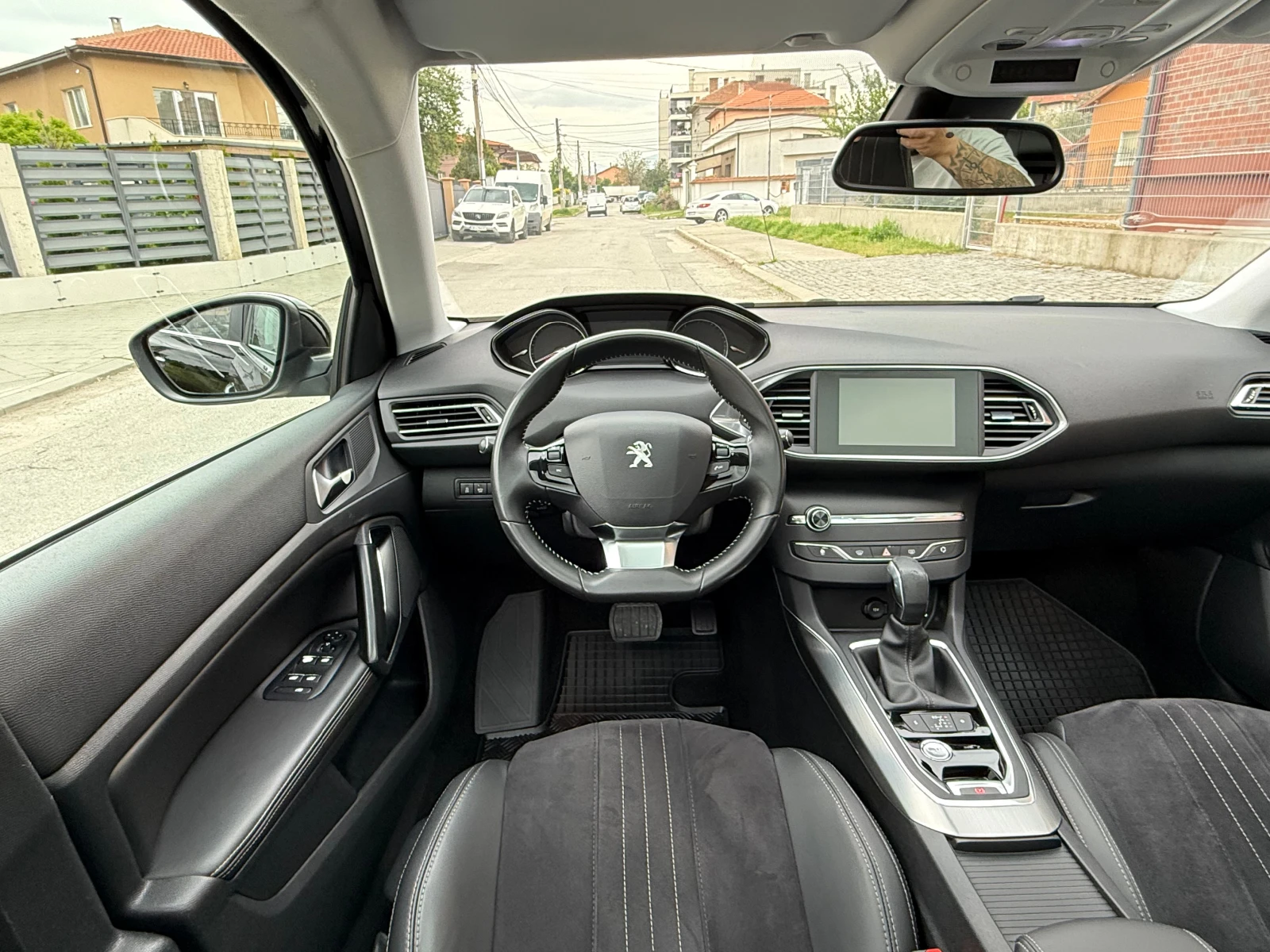 Peugeot 308 /Allure/-2.0HDI-AVTOMAT-ШВЕЙЦАРИЯ, снимка 10 - Автомобили и джипове - 54452918