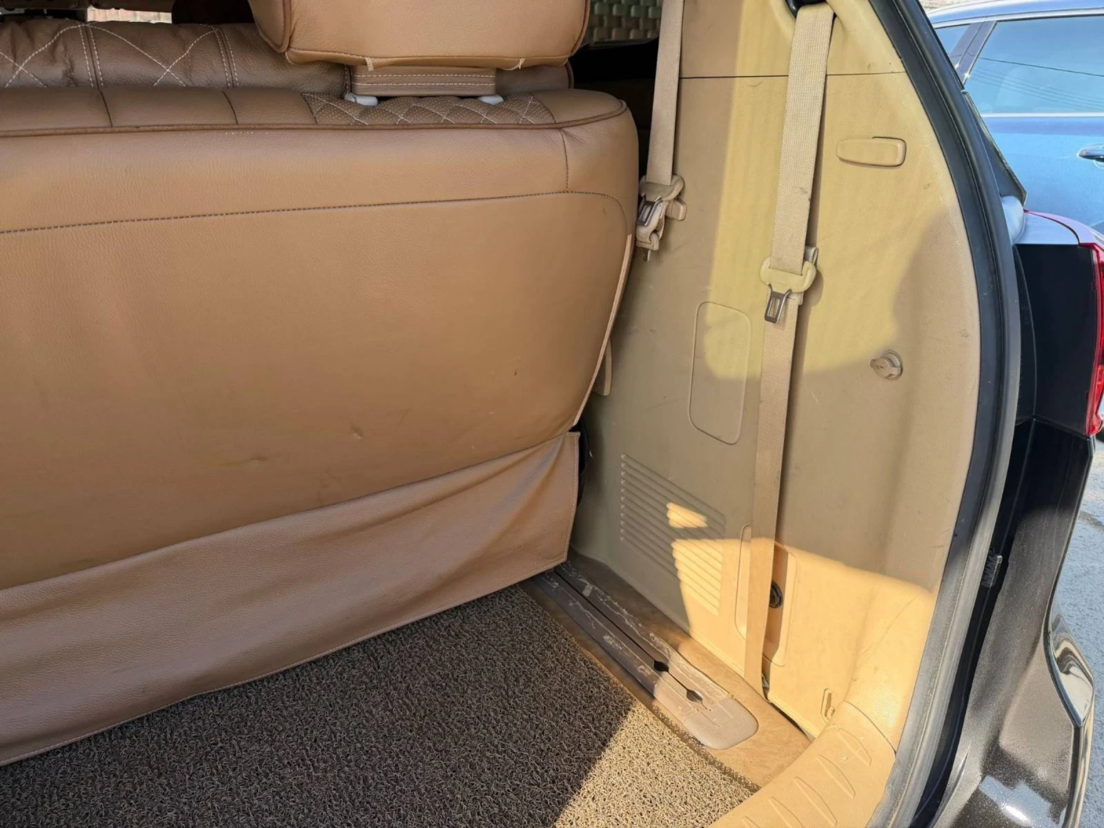 Kia Carnival | Mobile.bg � ����������� 7