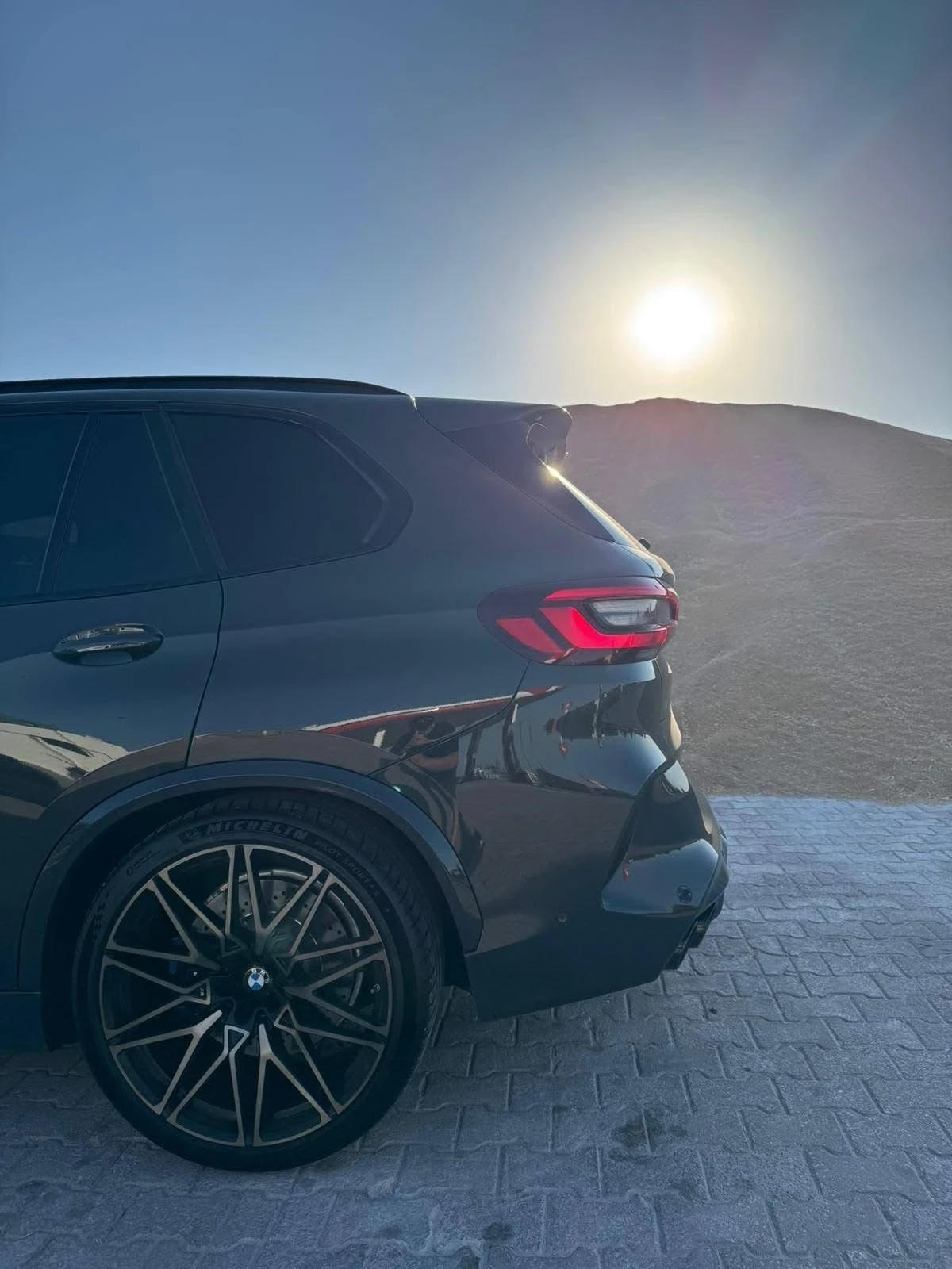 BMW X5M COMPETITION CARBON ПАНО B&W 3ХTV ЛИЗИНГ 100%, снимка 12 - Автомобили и джипове - 54697013