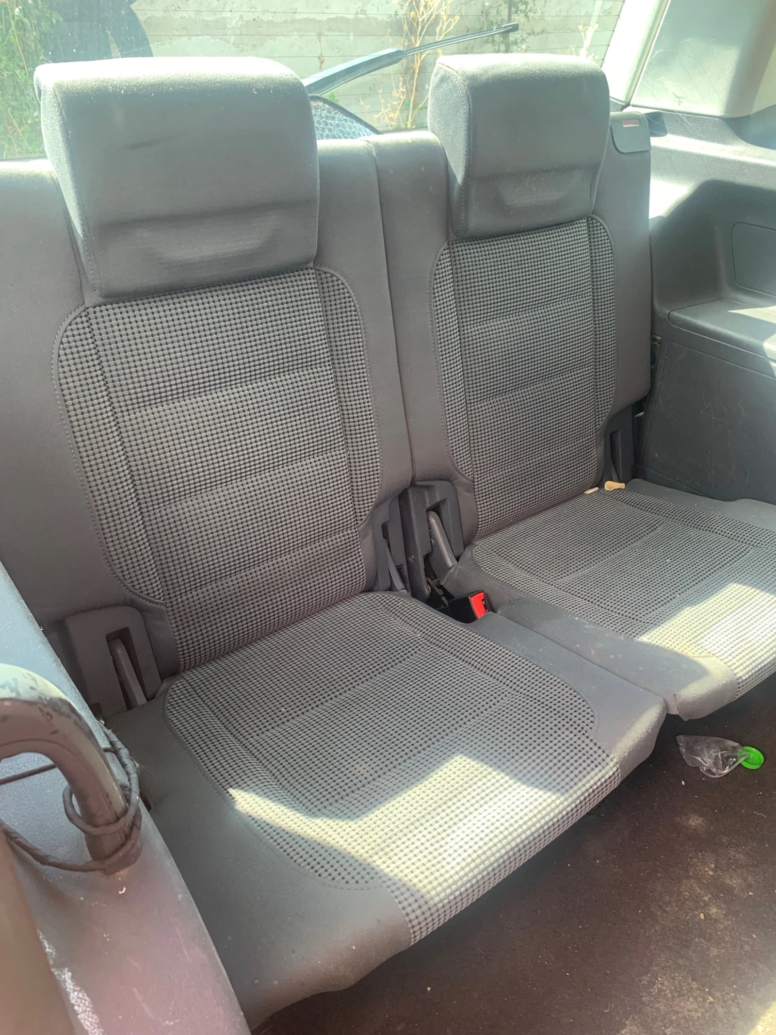 VW Touran Ван, снимка 8 - Автомобили и джипове - 56311600