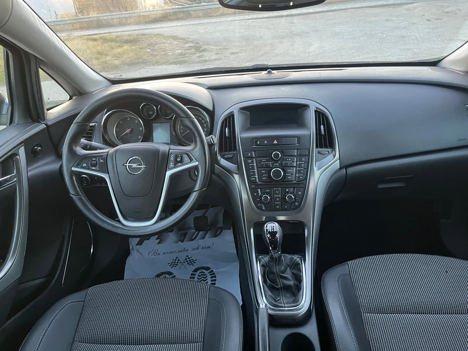 Opel Astra 1.7CDTI-125-ITALIA, снимка 7 - Автомобили и джипове - 56320785