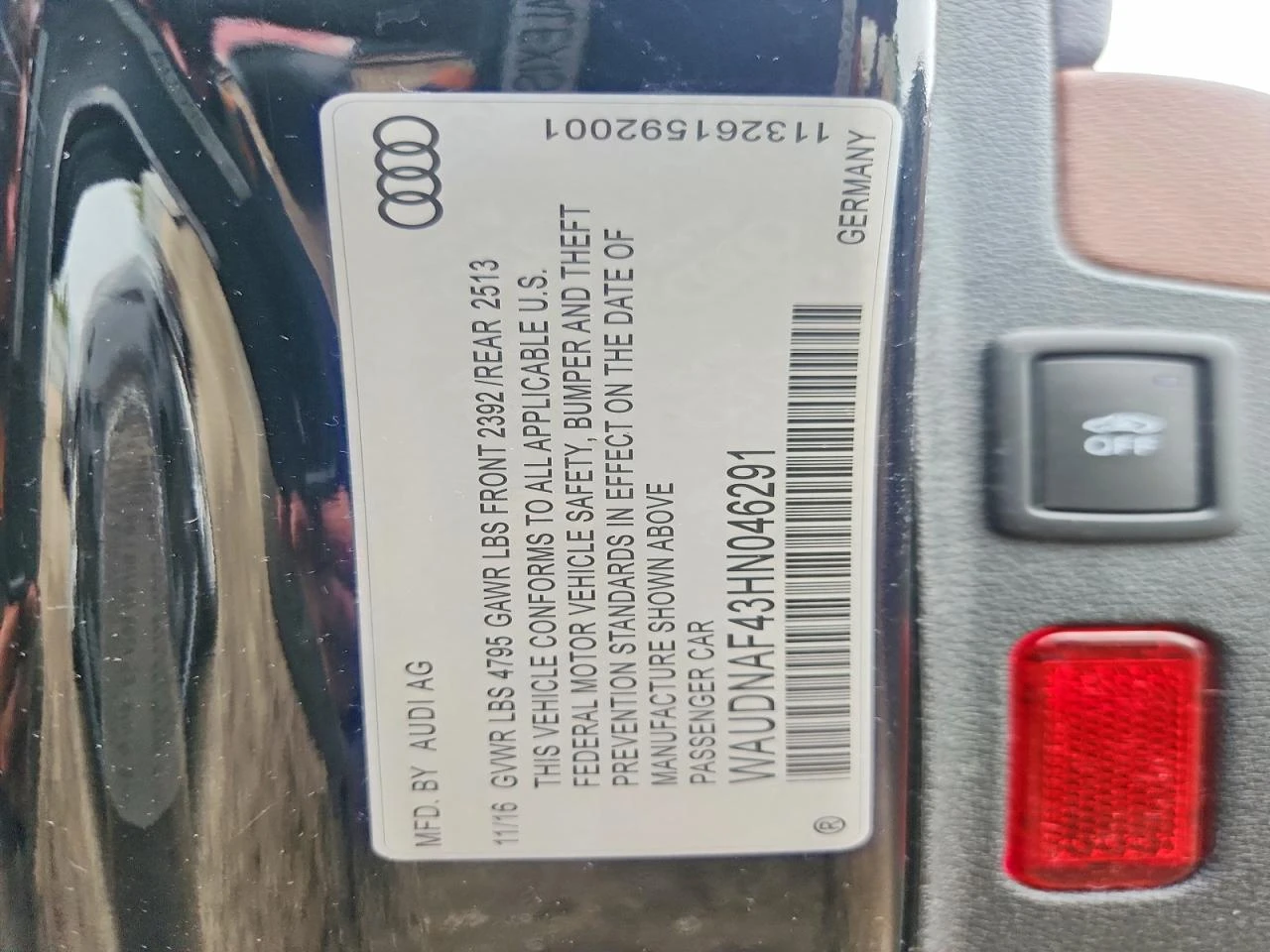Audi A4 2.0l Premium, снимка 12 - Автомобили и джипове - 56349738