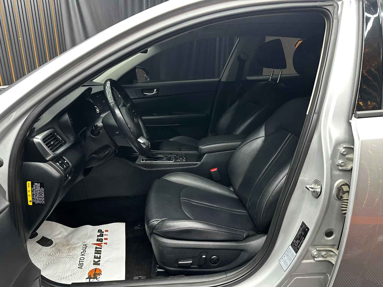 Kia K5 2.0i 151 к.с./от КОРЕЯ , снимка 6 - Автомобили и джипове - 56656105