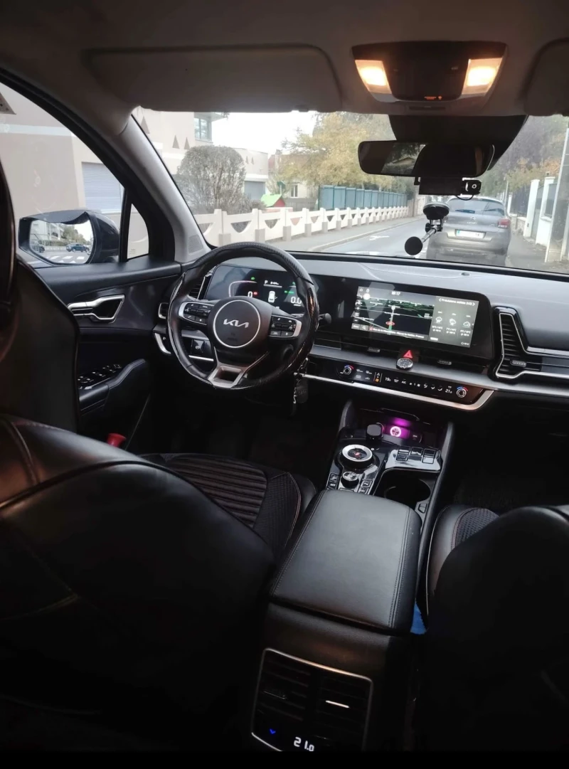 Kia Sportage 1.6 T-GDI HYBRID, снимка 4 - Автомобили и джипове - 52644598