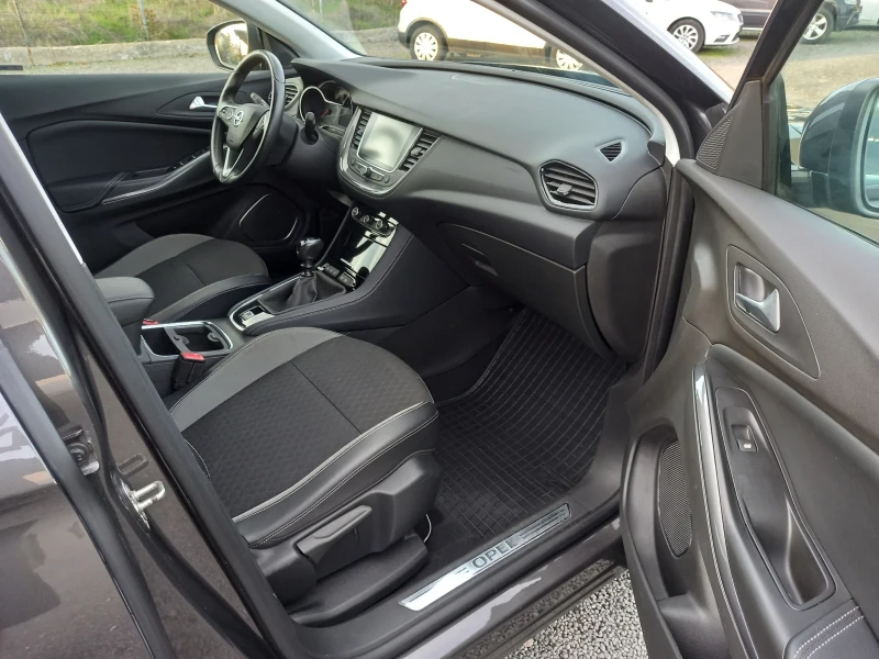 Opel Grandland X 1.2 БЕНЗИН+ ГАЗ, снимка 9 - Автомобили и джипове - 52255510