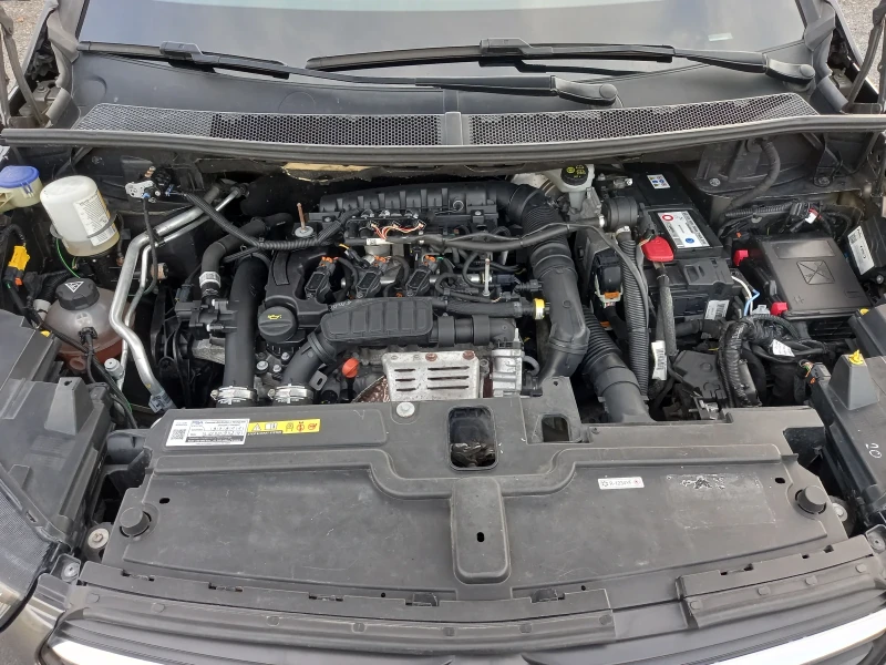 Opel Grandland X 1.2 БЕНЗИН+ ГАЗ, снимка 15 - Автомобили и джипове - 52255510