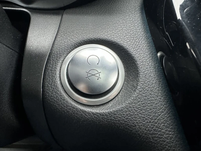 Mercedes-Benz GLC 300 AMG PACK* BURMASTER* KEYLESS* PANO* МЪРТВА ТОЧКА, снимка 11 - Автомобили и джипове - 52585824