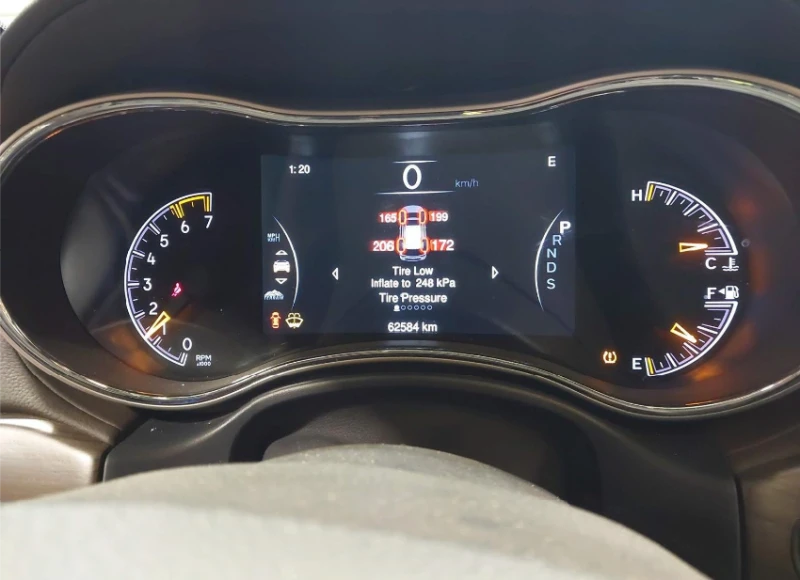 Jeep Grand cherokee OVERLAND / ОБДУХВАНЕ / ПОДГРЕВИ / ДИСТРОНИК , снимка 8 - Автомобили и джипове - 53260846