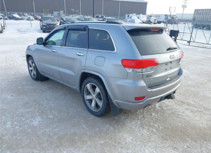 Jeep Grand cherokee OVERLAND / ОБДУХВАНЕ / ПОДГРЕВИ / ДИСТРОНИК , снимка 4 - Автомобили и джипове - 53260846