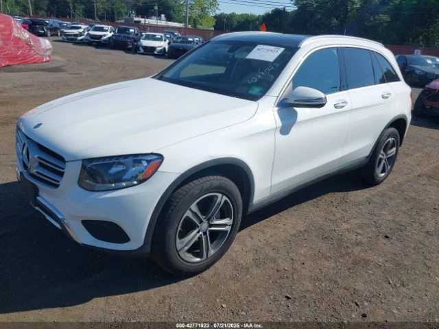 Mercedes-Benz GLC 300 4MATIC - изображение 2