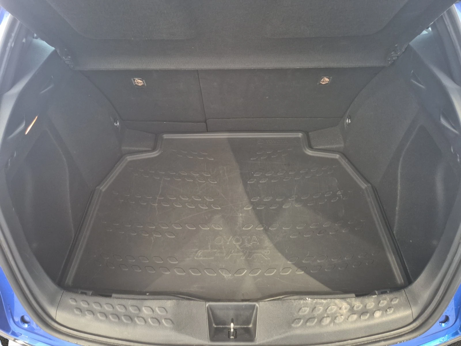 Toyota C-HR  C-HR 1.8 HYBRID / 98 HP EAT6 | Mobile.bg   14