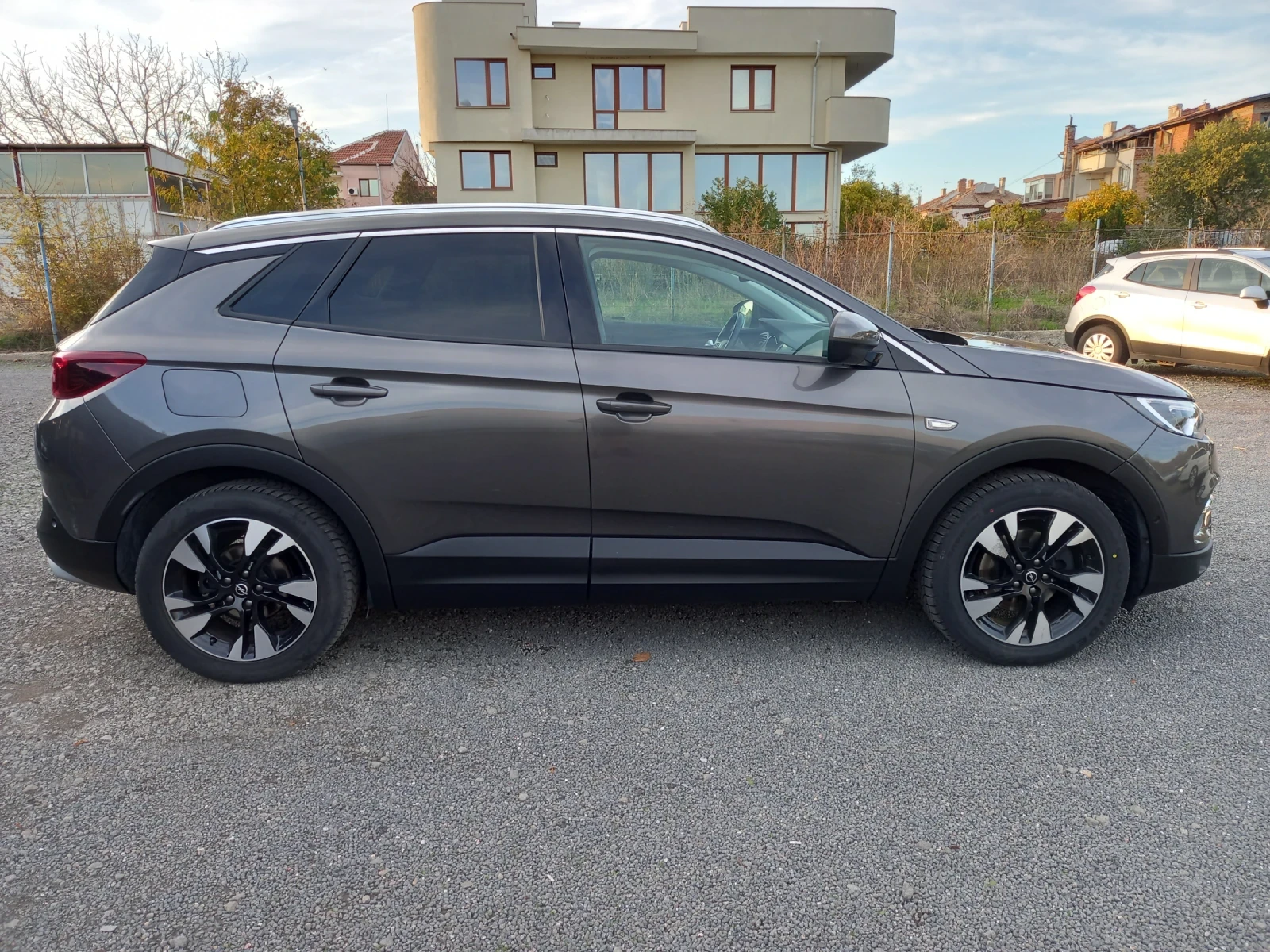 Opel Grandland X 1.2 +  | Mobile.bg   3