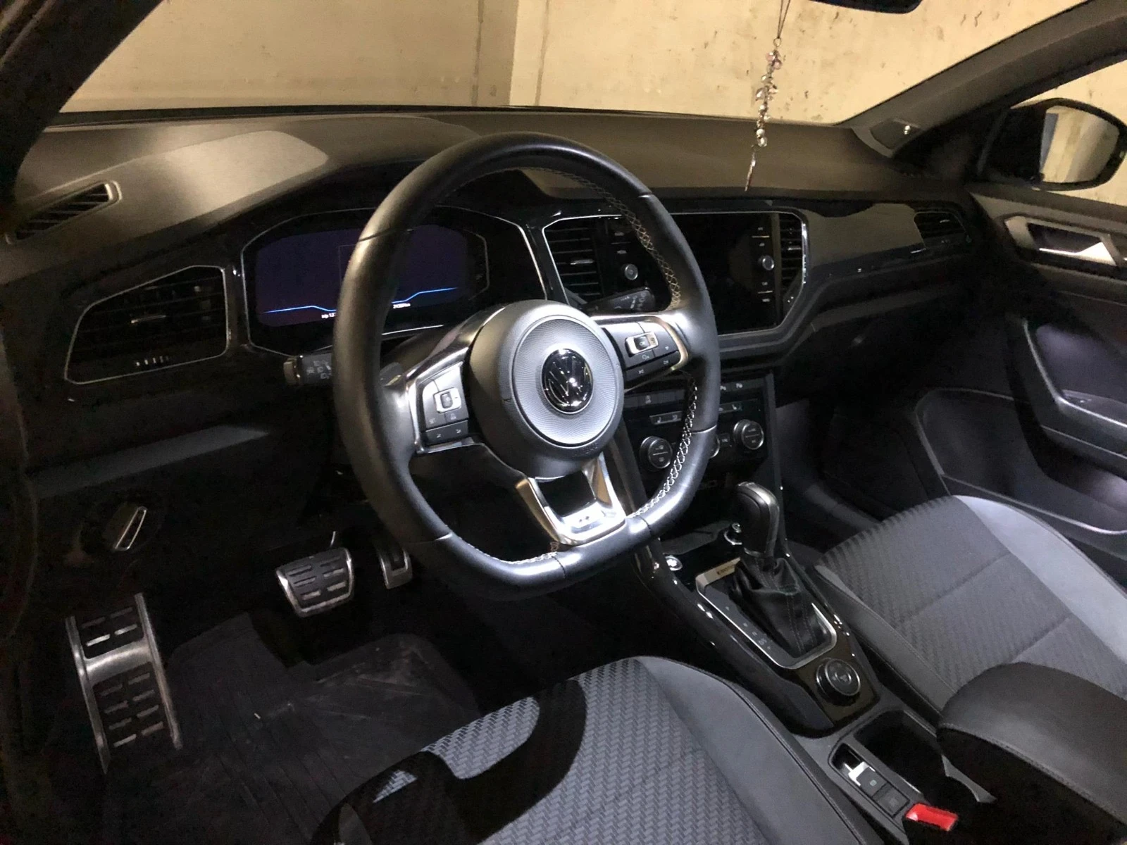VW T-Roc 2.0 TSI  R-LINE 4 Motion ���� ��������� | Mobile.bg � ����������� 4