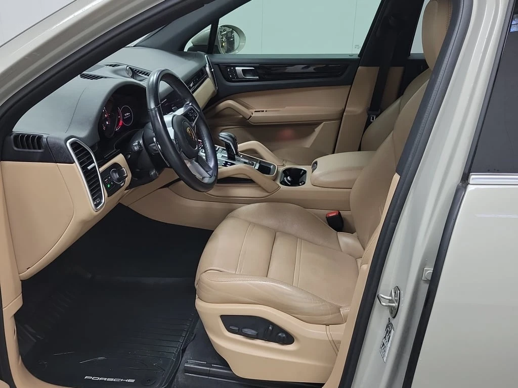 Porsche Cayenne * AWD * CARFAX * DISTRONIC* ОБДУХВАНЕ* ПАНОРАМА - изображение 5