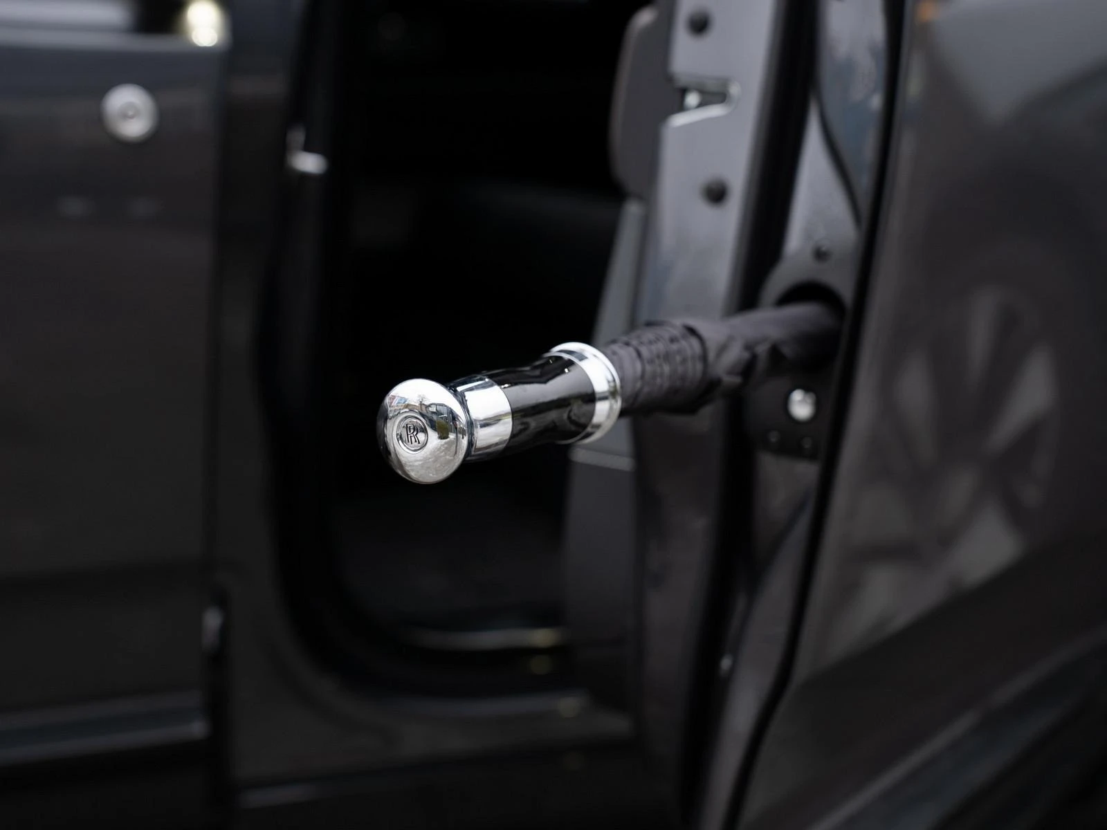 Rolls-Royce Cullinan SERIES II/FACELIFT/SHOOTING STAR/BESPOKE/, снимка 13 - Автомобили и джипове - 53731107