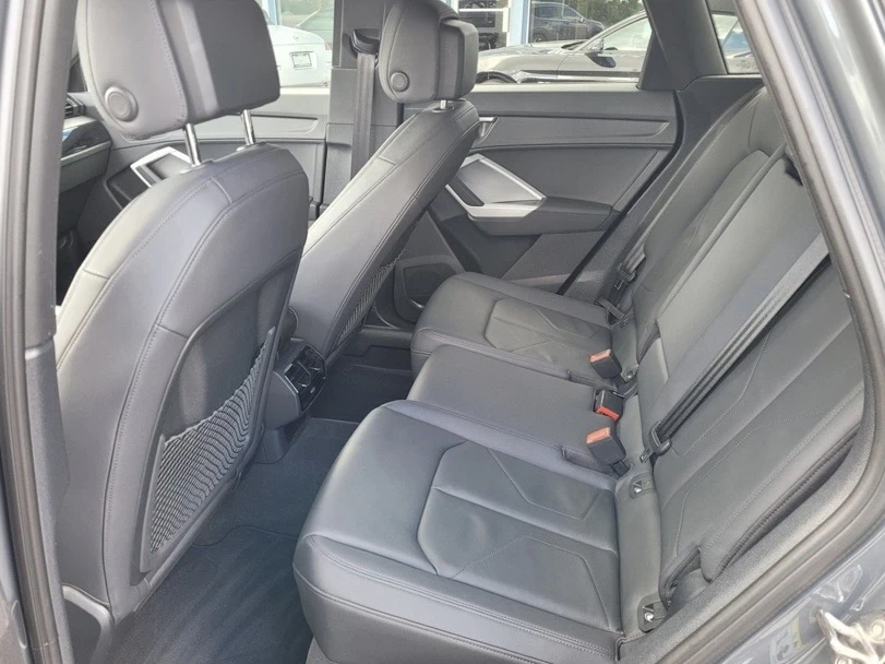 Audi Q3 45 TFSI Sport QUATTRO Full Led ОЧАКВАН ВНОС , снимка 11 - Автомобили и джипове - 53953853