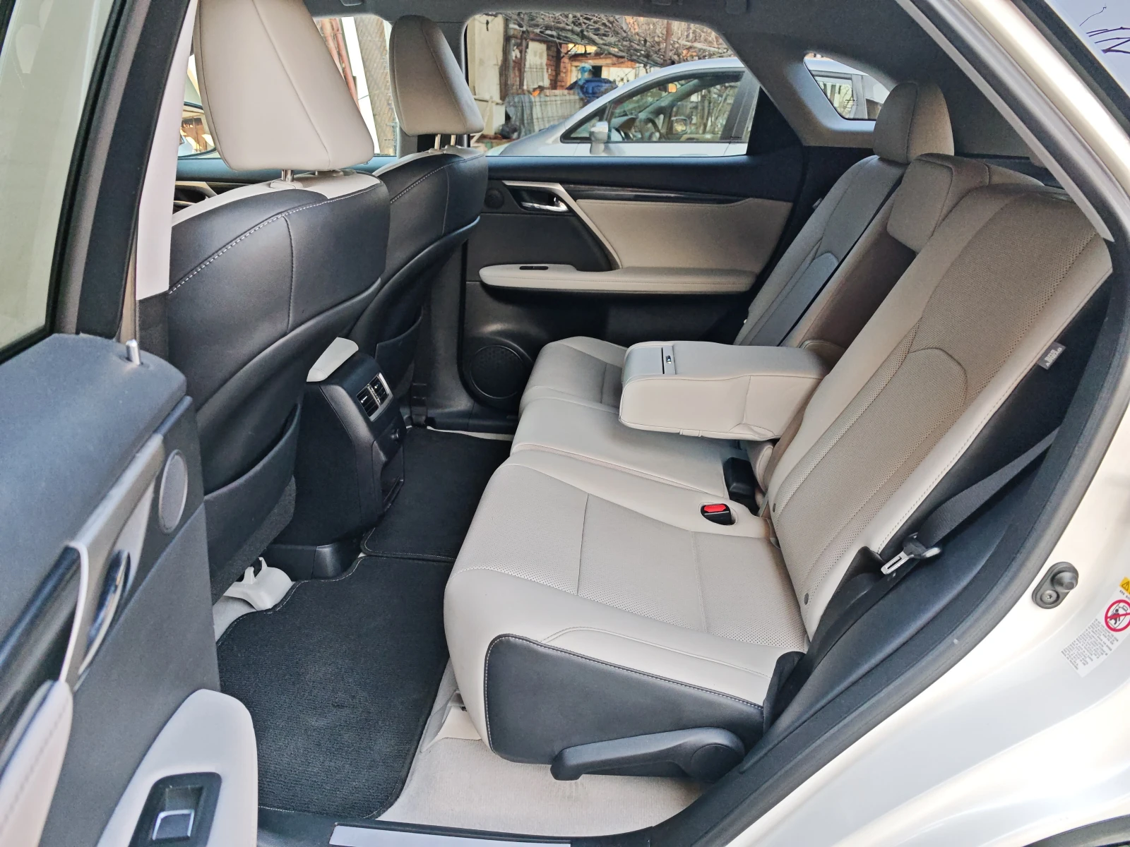 Lexus RX 350, снимка 8 - Автомобили и джипове - 54143752