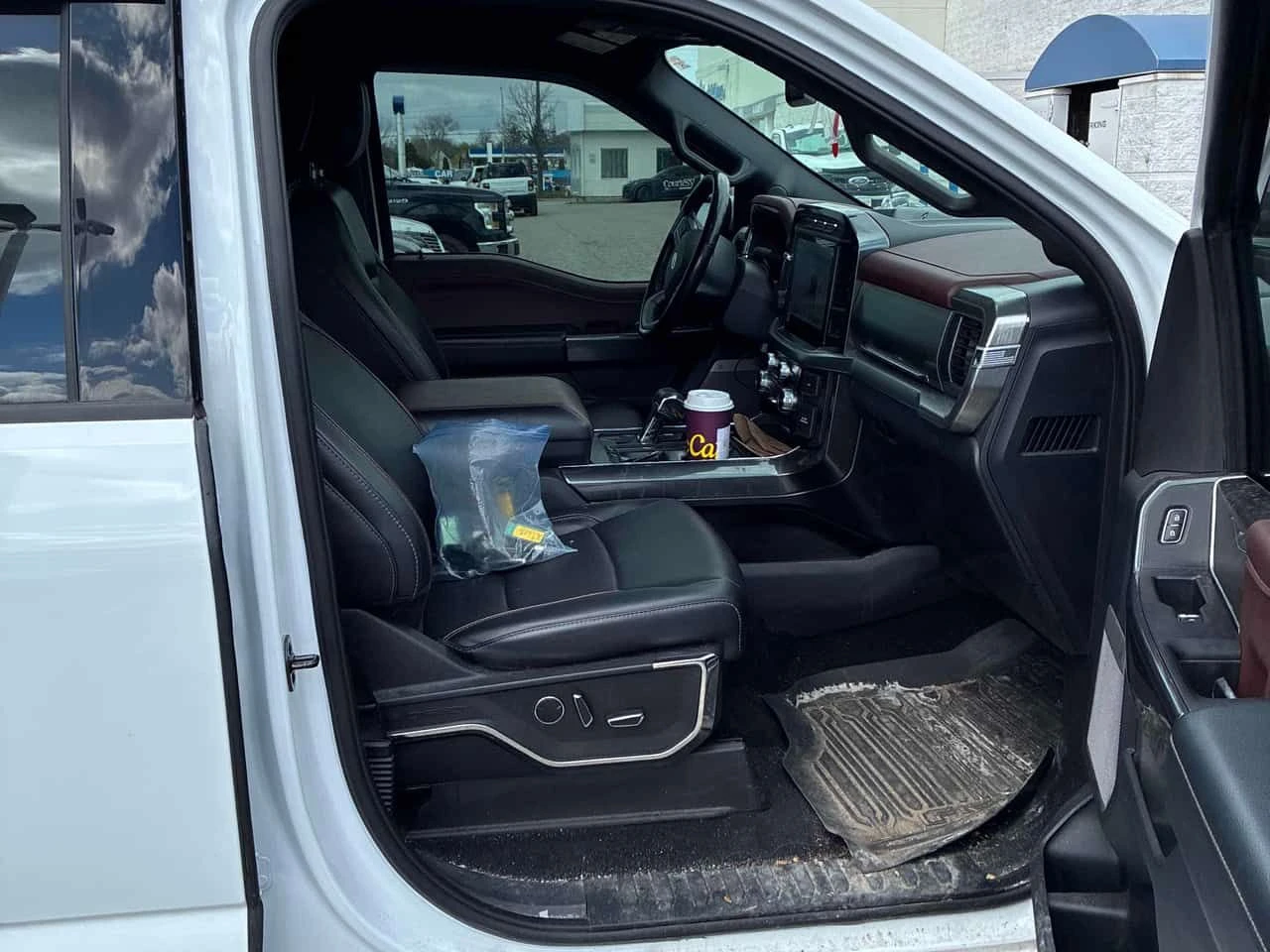 Ford F150 * LARIAT 4WD SuperCrew 5.5' Box * 2 �����* PAN | Mobile.bg � ����������� 10