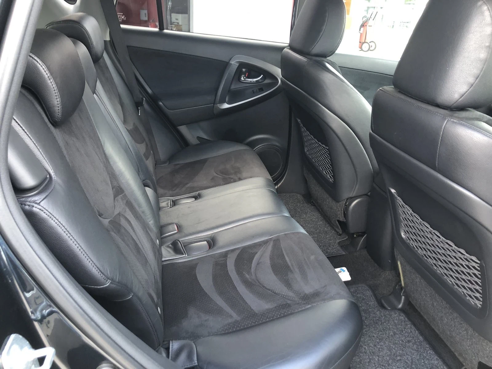 Toyota Rav4 2.2D4D 4X4 150к.с, снимка 12 - Автомобили и джипове - 54295898