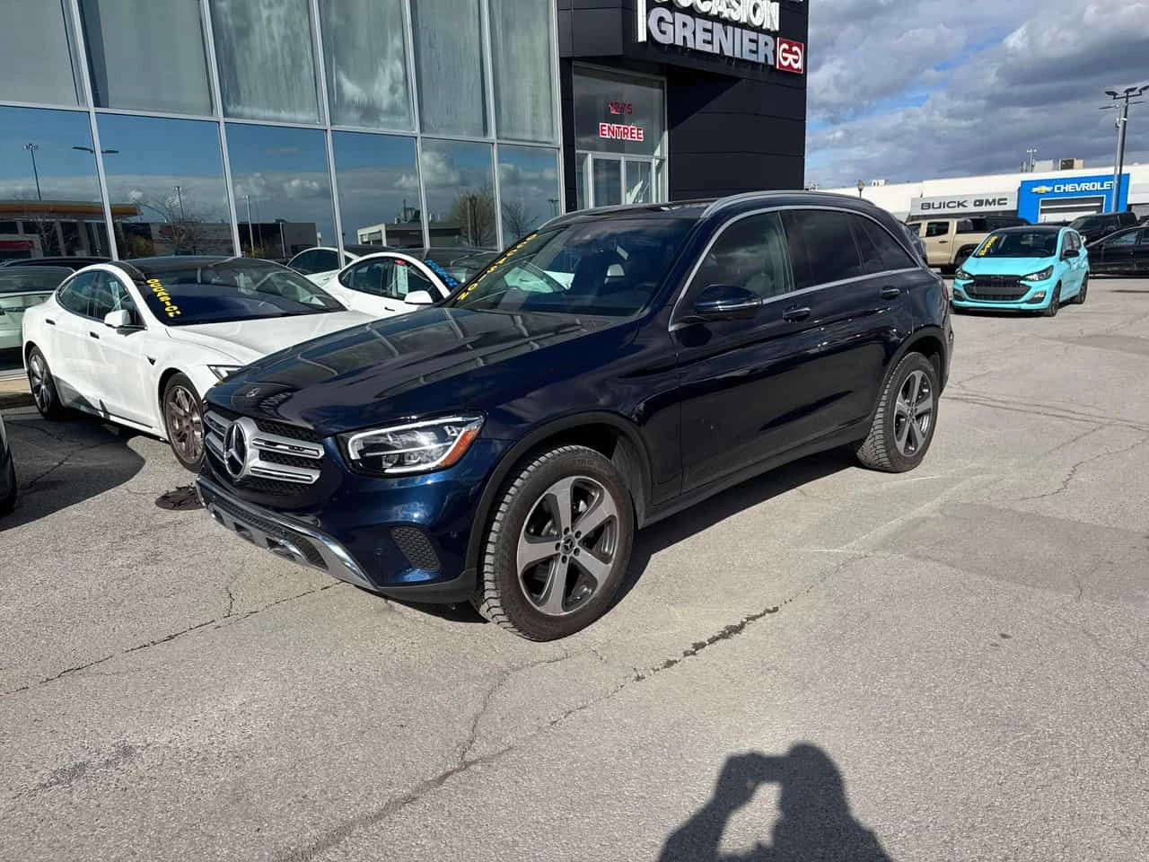 Mercedes-Benz GLC 300 * ПРЕДСТАВИТЕЛСТВО * 360 * ПОДГРЕВ * ПАМЕТ
