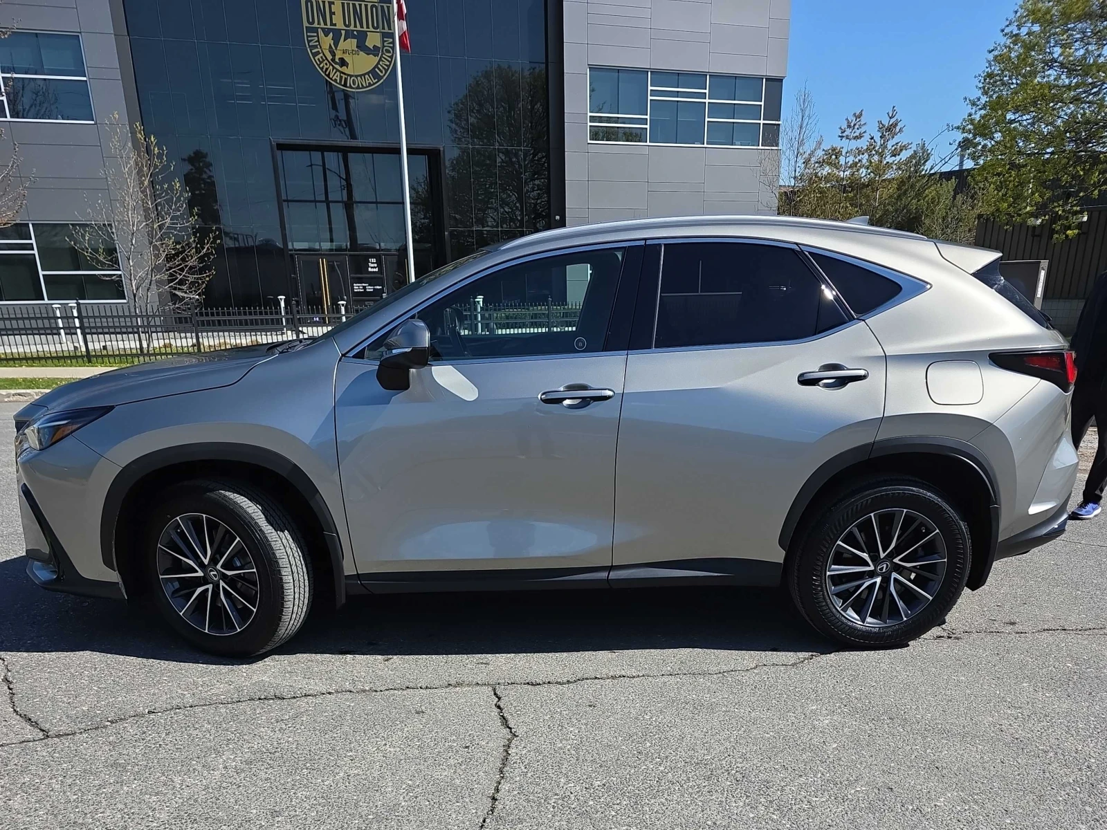 Lexus NX * * CARFAX * * АВТО КРЕДИТ * * Цена до БГ * * , снимка 3 - Автомобили и джипове - 54479663