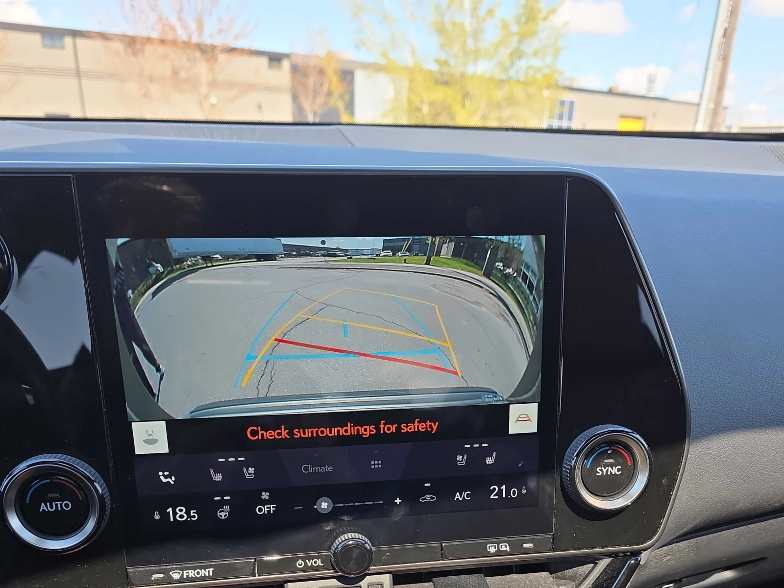 Lexus NX * * CARFAX * * АВТО КРЕДИТ * * Цена до БГ * * , снимка 10 - Автомобили и джипове - 54479663