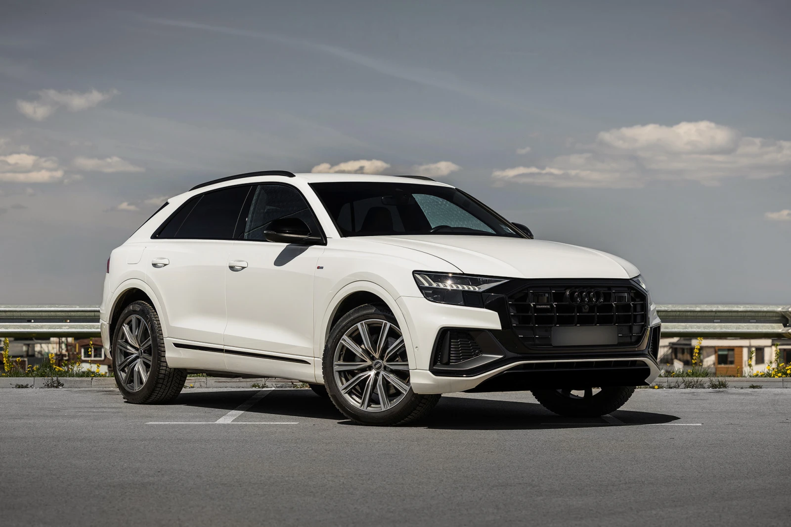 Audi Q8 50 TDI QUATTRO S-LINE FULL В ГАРАНЦИЯ, снимка 3 - Автомобили и джипове - 54581861