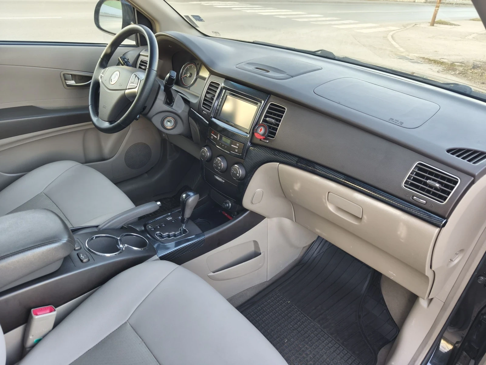 SsangYong Korando 2.0 Avtomat , снимка 12 - Автомобили и джипове - 55135164