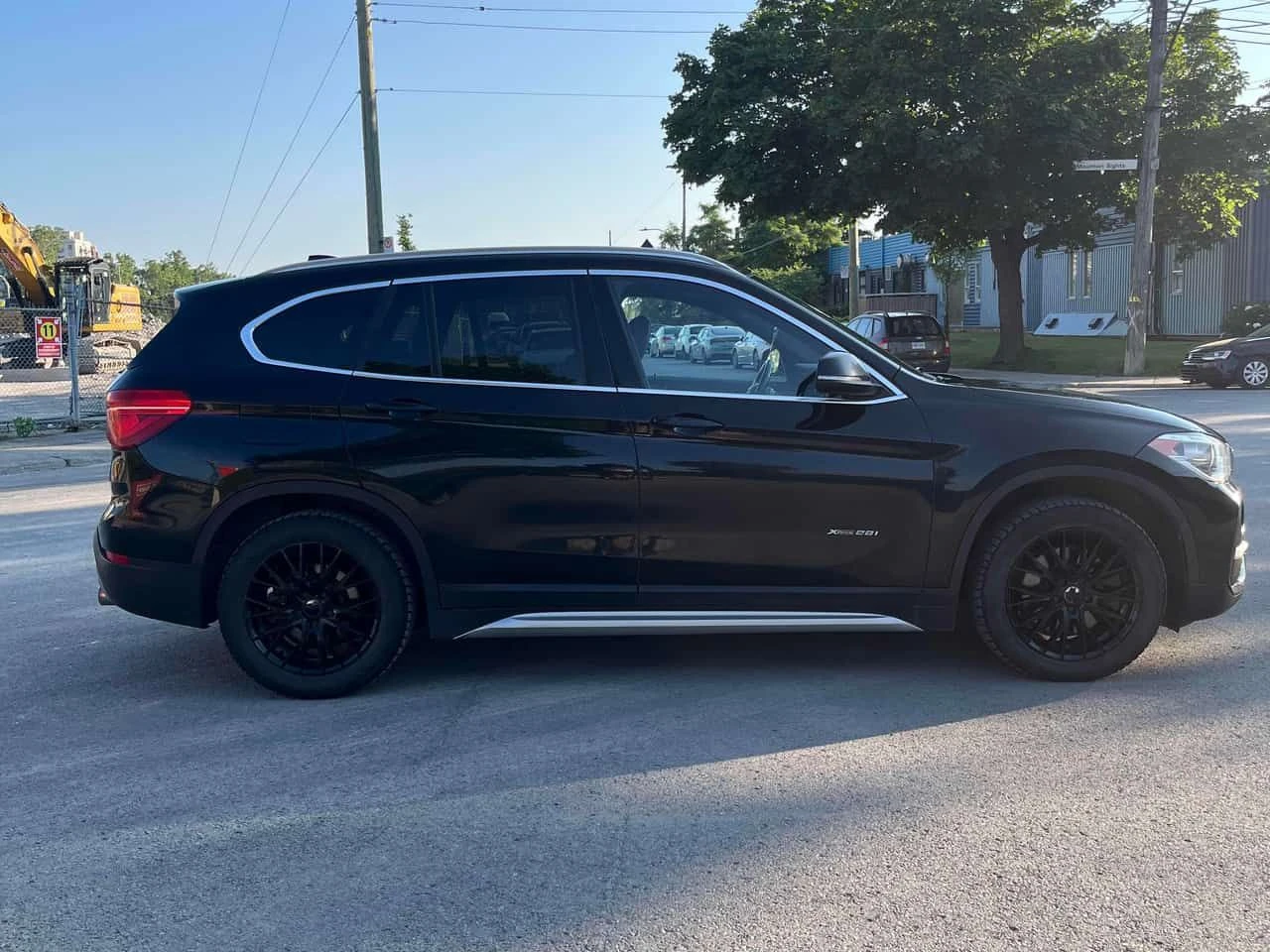 BMW X1 XDRIVE28I * М САЛОН* ПАНОРАМА* КАМЕРА* , снимка 4 - Автомобили и джипове - 55211033