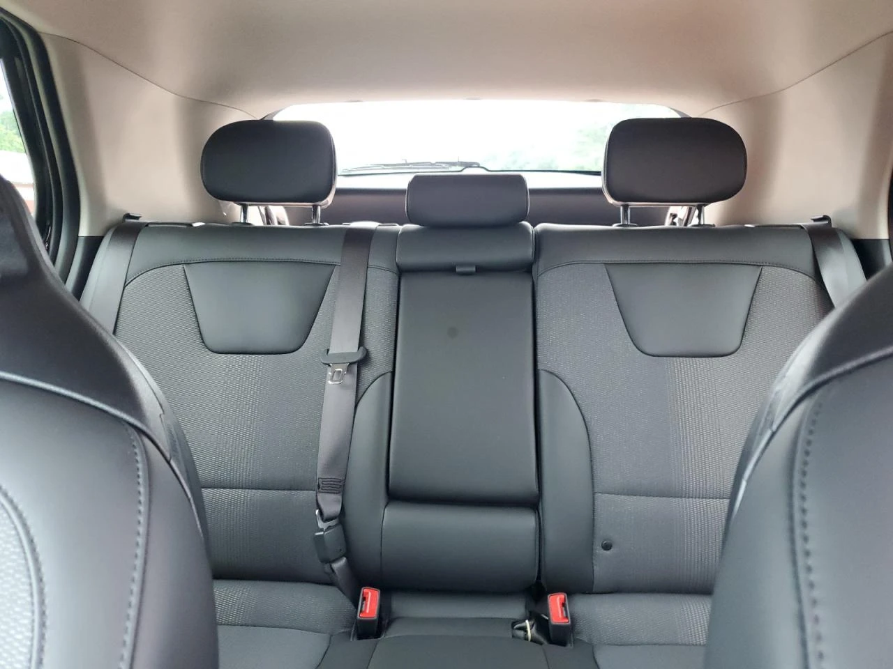Kia Niro * WIND*  | Mobile.bg � ����������� 11