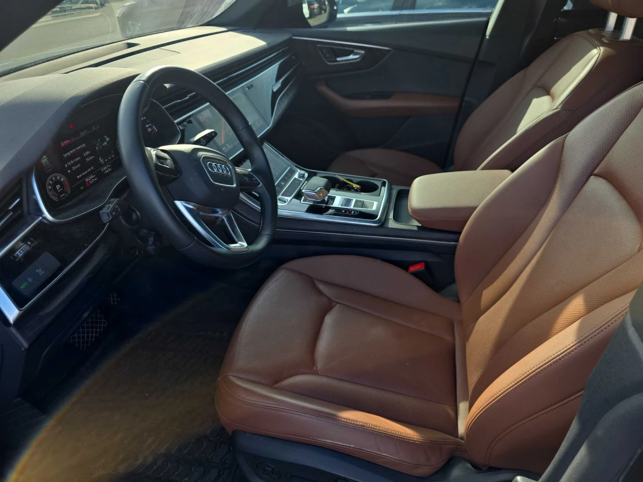Audi Q8 Progressiv, снимка 5 - Автомобили и джипове - 55803545