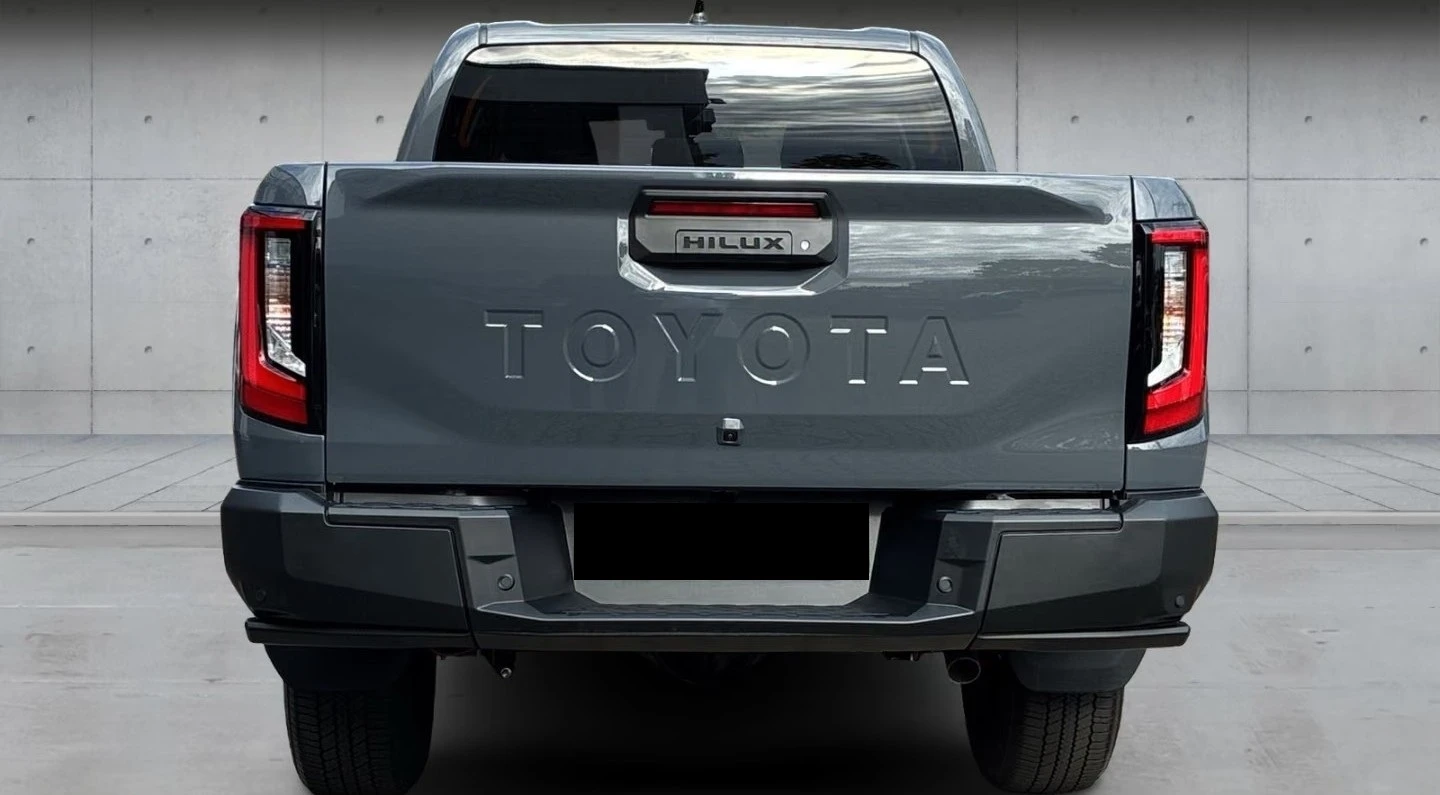 Toyota Hilux 2.8 D-4D * NEW 2026* DOUBLE CAB MILD-HYBRID CAMERA, снимка 4 - Автомобили и джипове - 55931872