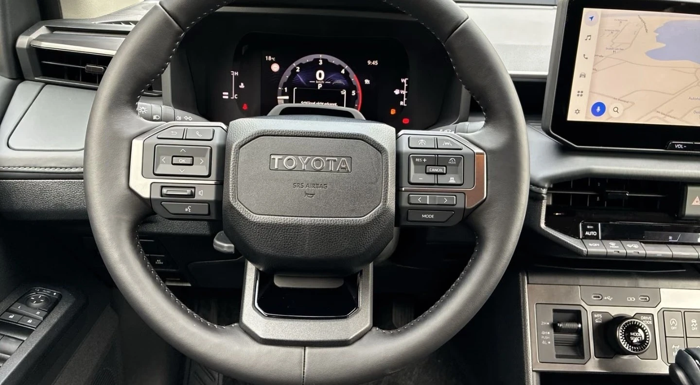 Toyota Hilux 2.8 D-4D * NEW 2026* DOUBLE CAB MILD-HYBRID CAMERA, снимка 7 - Автомобили и джипове - 55931872