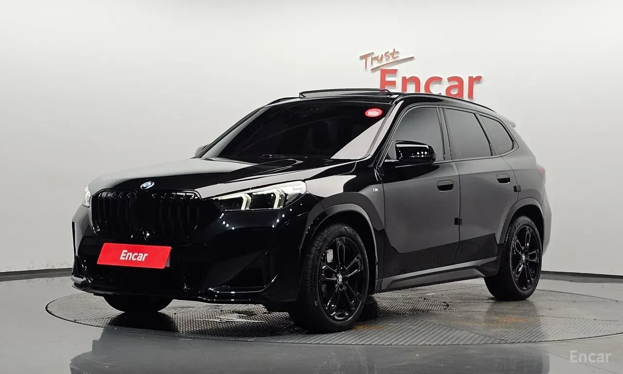 BMW X1 M35i* FULL* ПАНО* МАСАЖ* 360 КАМЕИ* КРАЙНА ЦЕНА* 